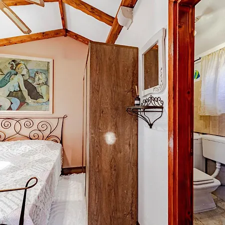 Vila Tania By Guide *