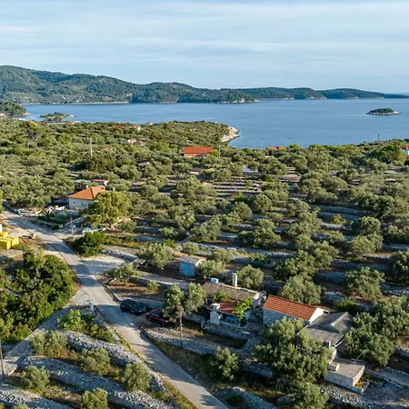 Tania By Guide Villa Vela Luka